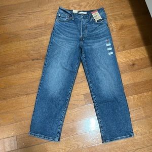 Levi’s Ribcage Straight Ankle